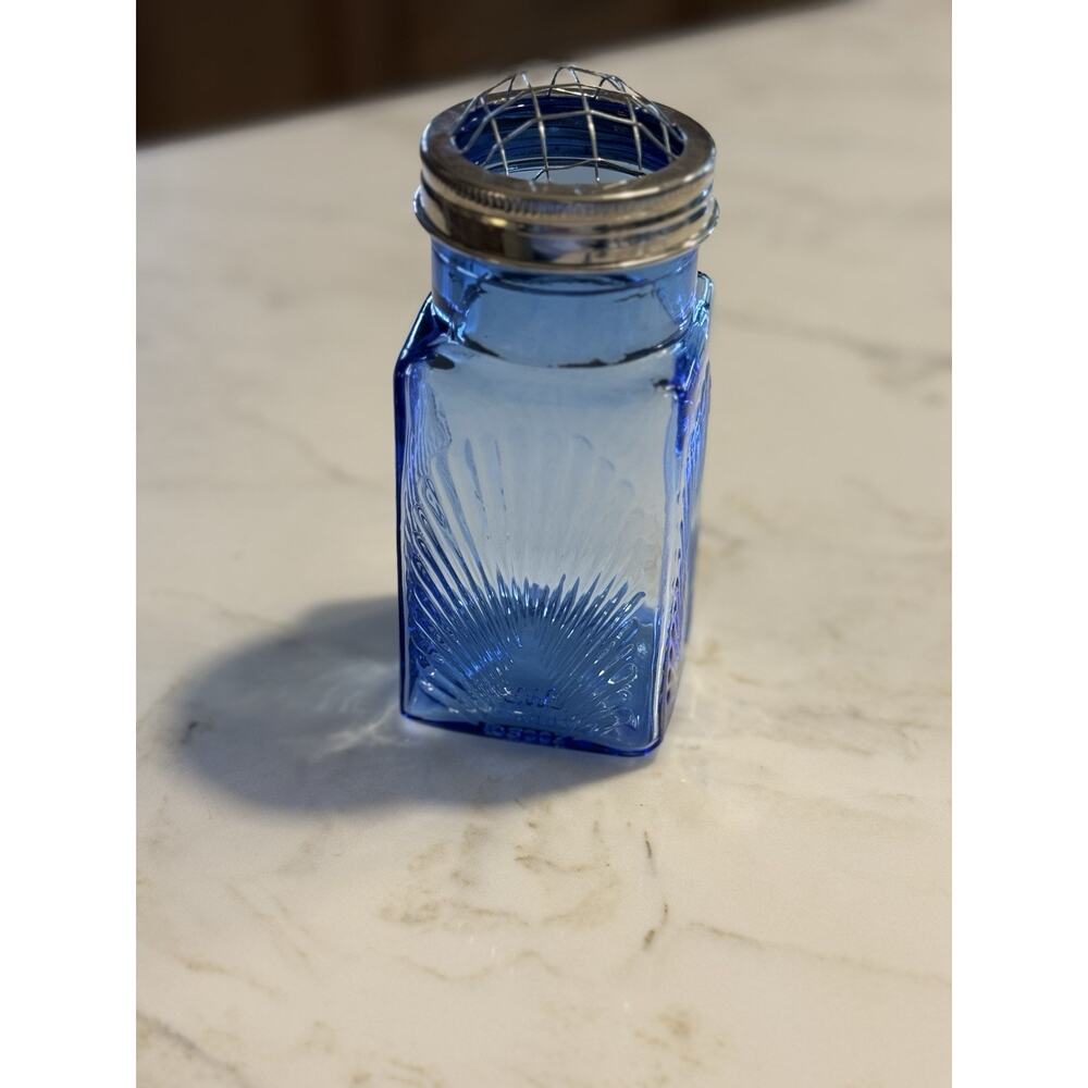 Vtg Flower Frog Tender Heart Treasures Blue Glass Vase Metal Wire Lid THT 2003